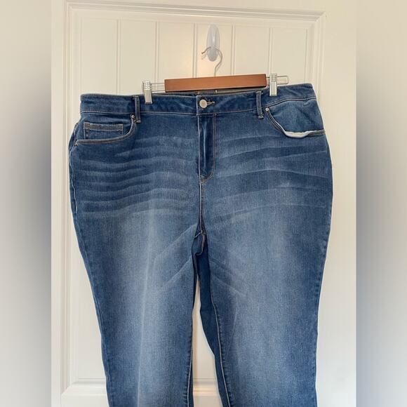 Curations Western Minimalist Skinny Fit Medium Wash Denim Stretch Jeans 24W - Picture 2 of 9